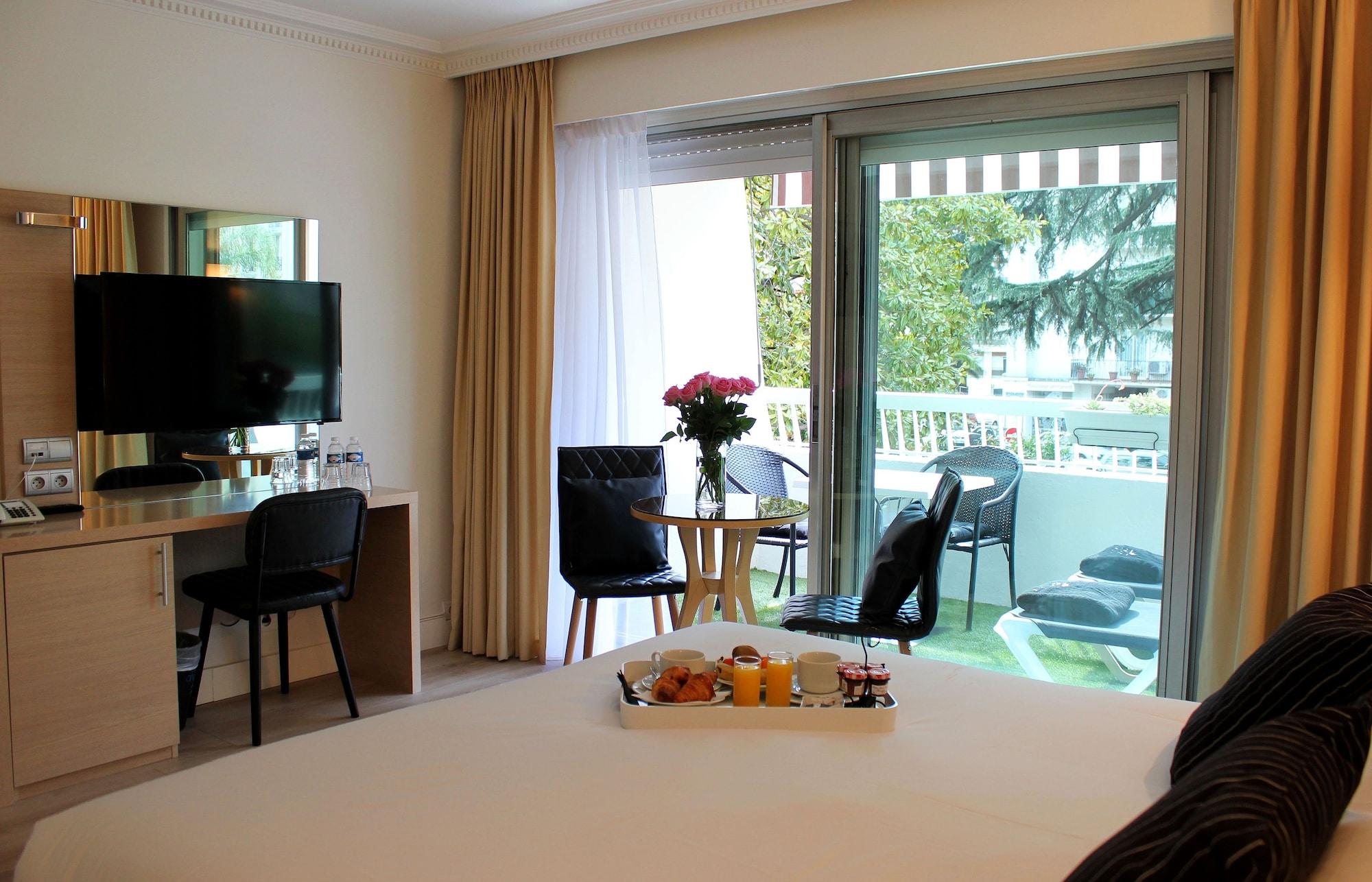 Hotel Victoria Канни Екстер'єр фото