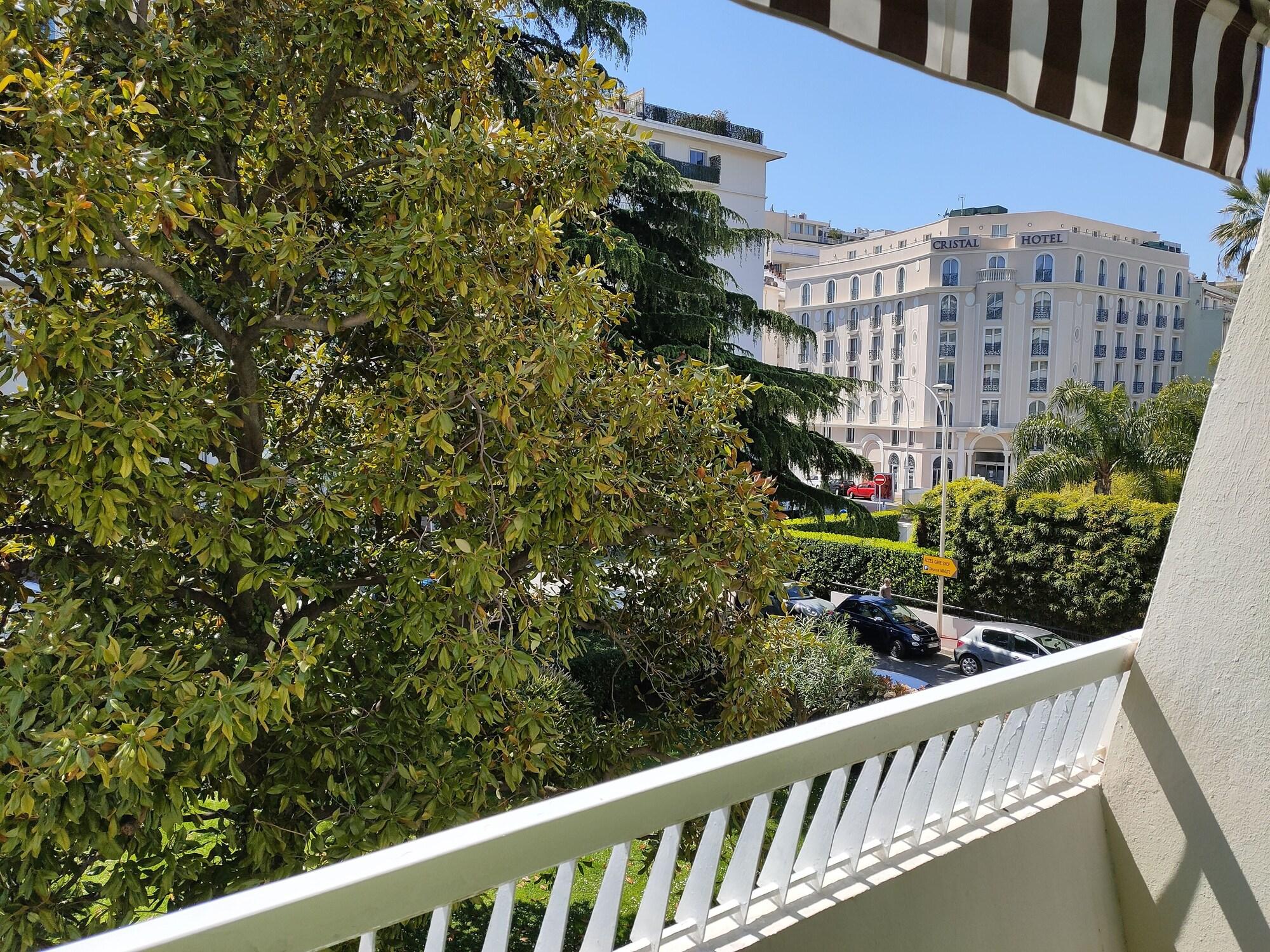 Hotel Victoria Канни Екстер'єр фото